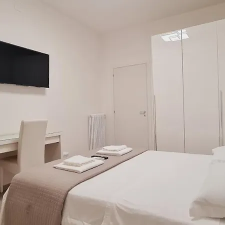 בית הארחה Farah's House פאדובה